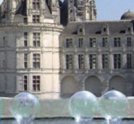 Waterball devant un chateau